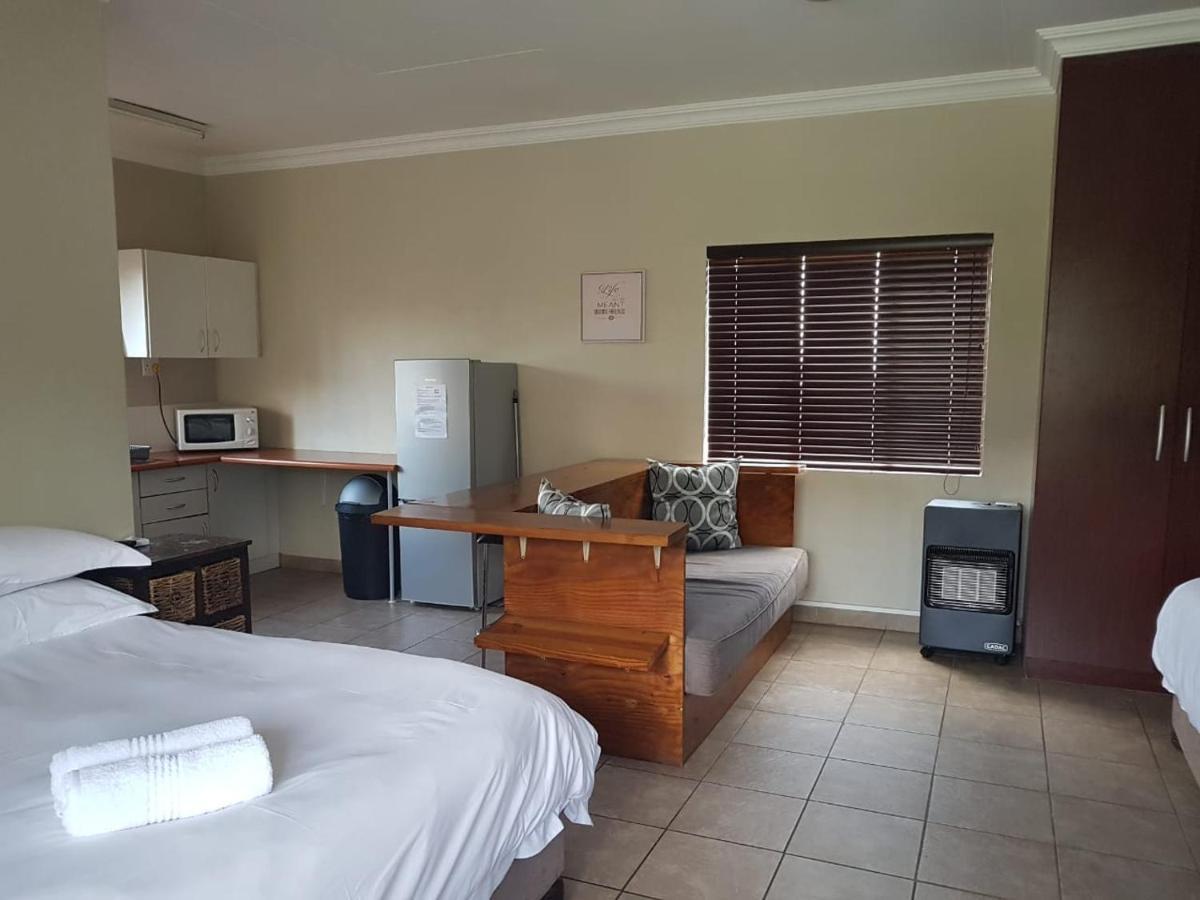 Private Apartments & Biz Stays Pretoria-Noord Buitenkant foto