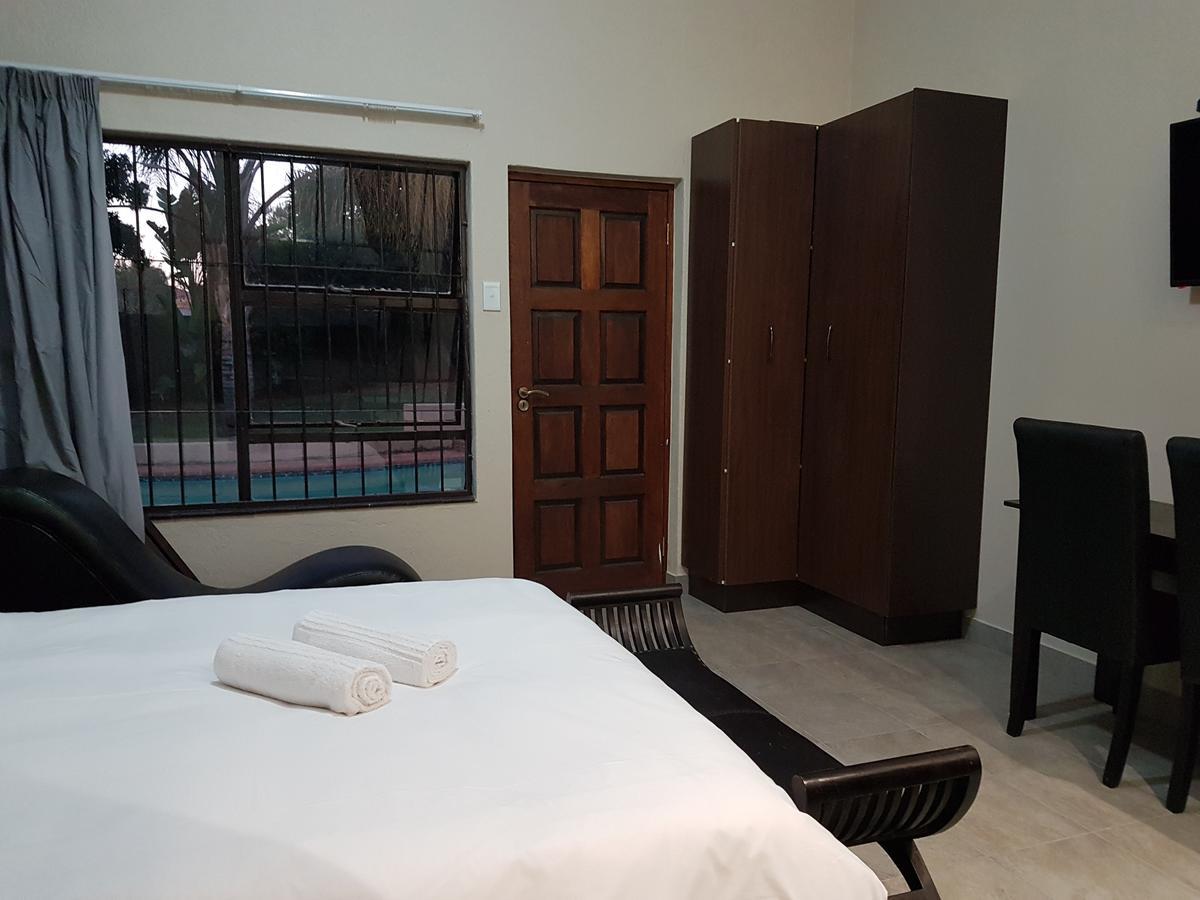 Private Apartments & Biz Stays Pretoria-Noord Buitenkant foto