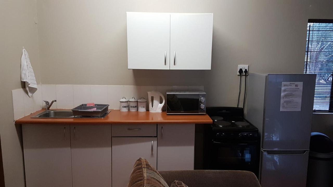Private Apartments & Biz Stays Pretoria-Noord Buitenkant foto